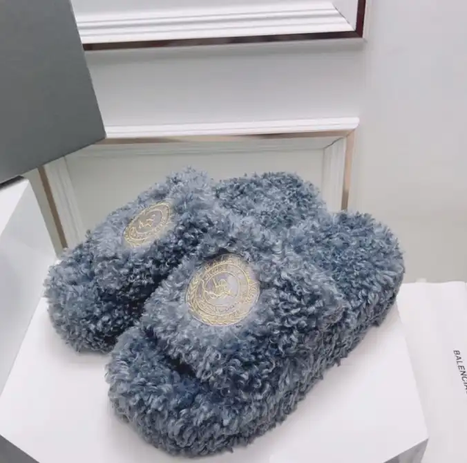 hype Balenciaga Slippers