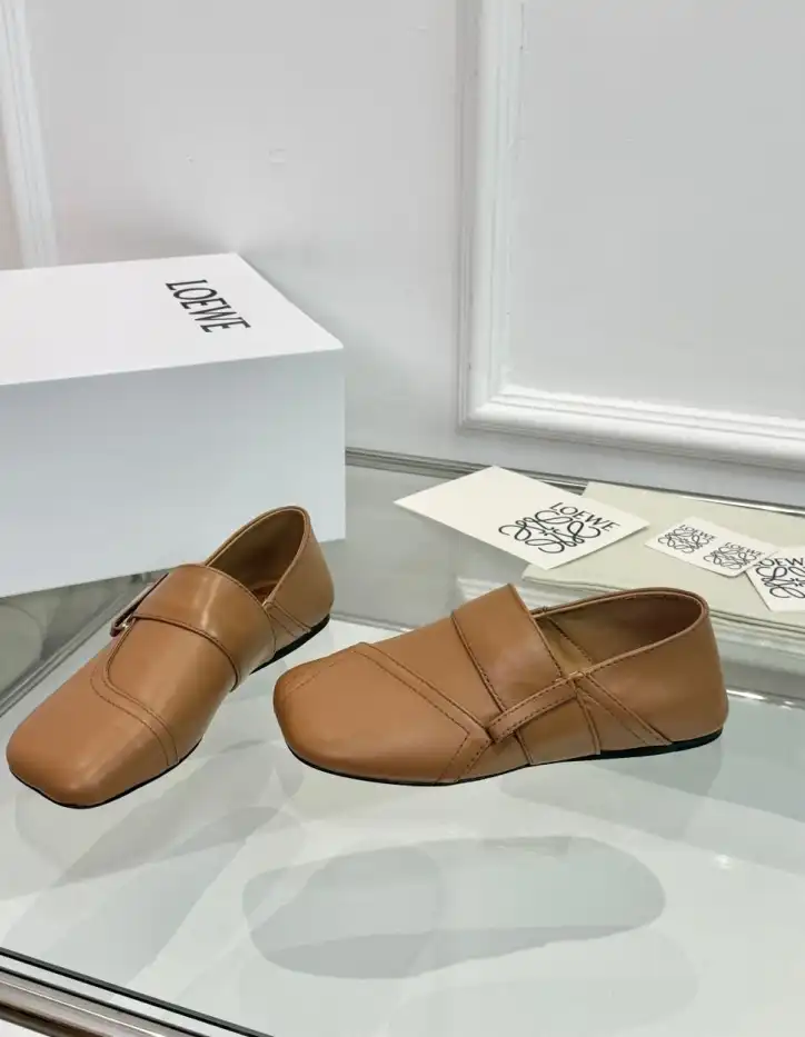 hype Loewe Leather Shoes