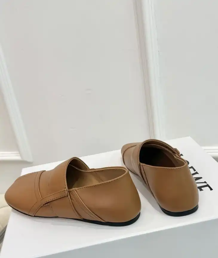 hype Loewe Leather Shoes