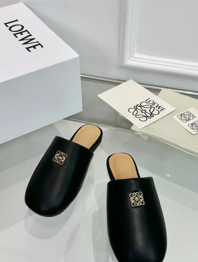 hype Loewe Slippers