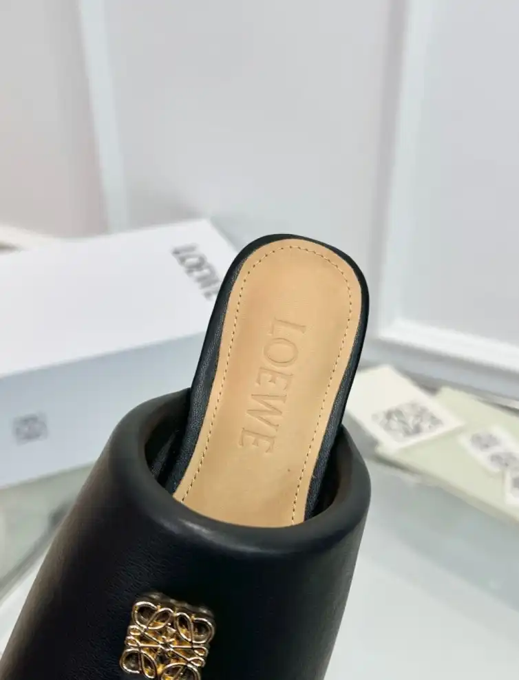 hype Loewe Slippers