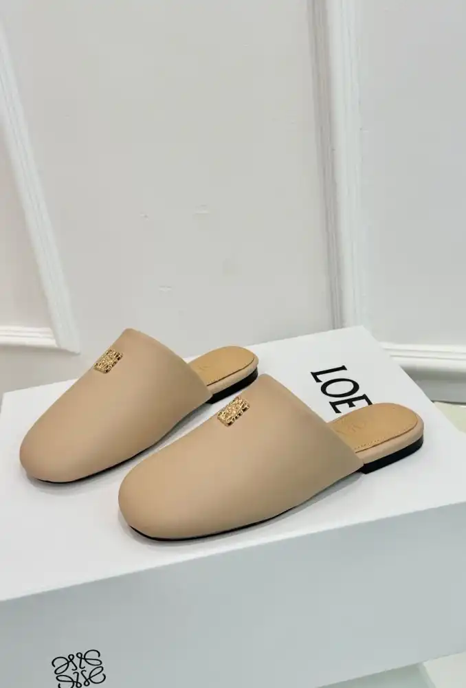 hype Loewe Slippers