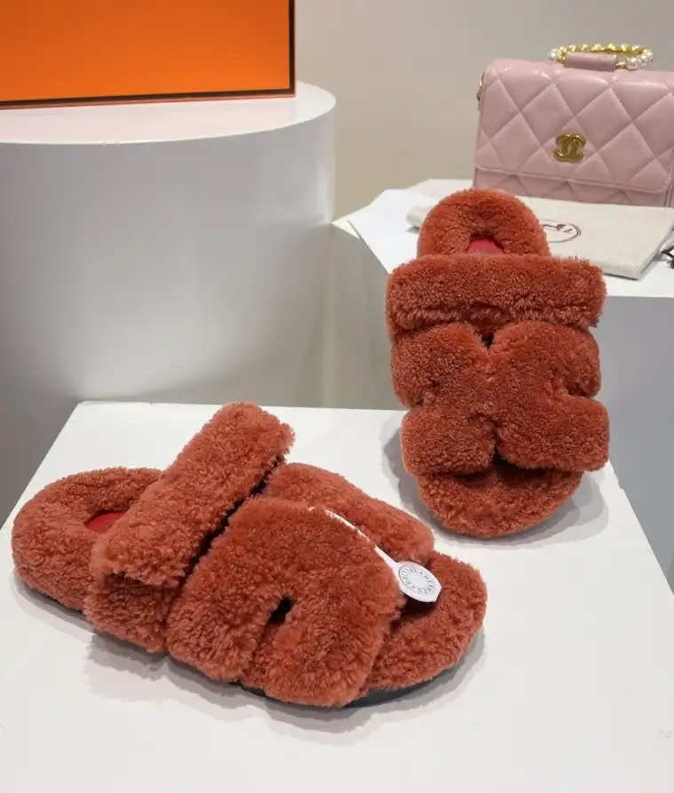 hype Hermes Slippers