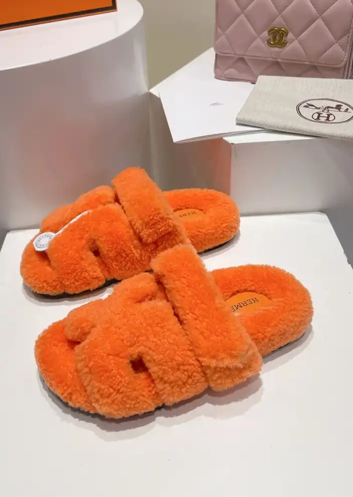 hype Hermes Slippers