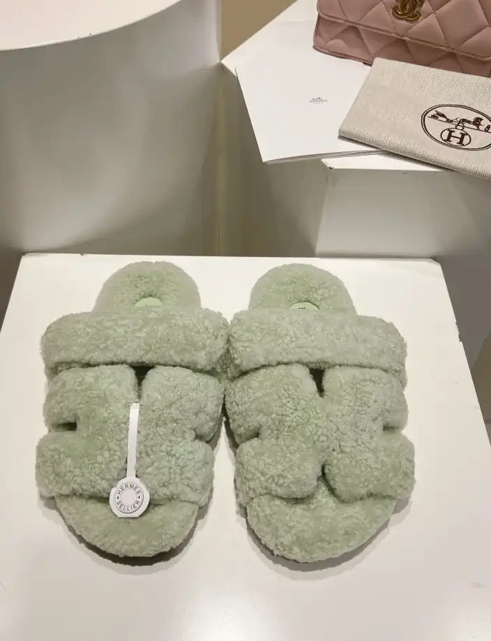 hype Hermes Slippers