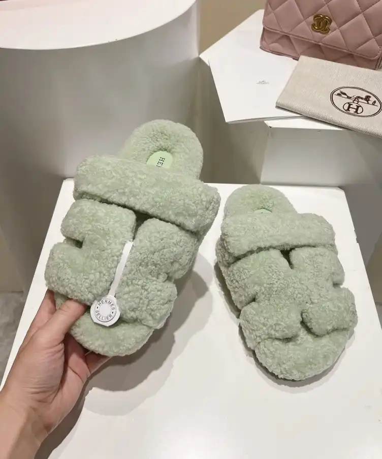 hype Hermes Slippers