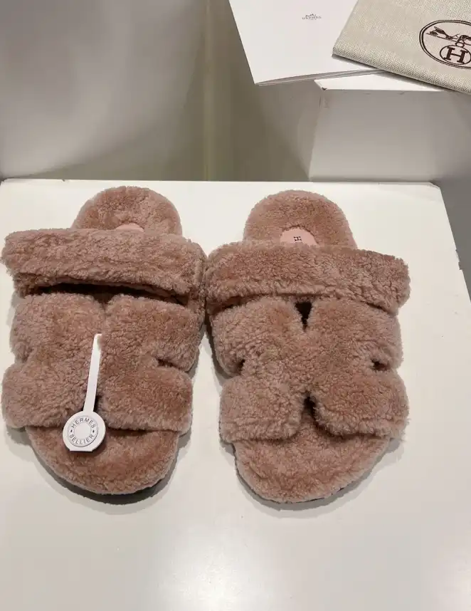 hype Hermes Slippers