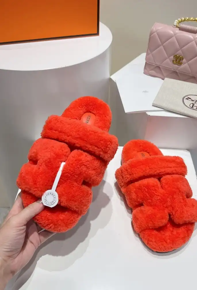 hype Hermes Slippers