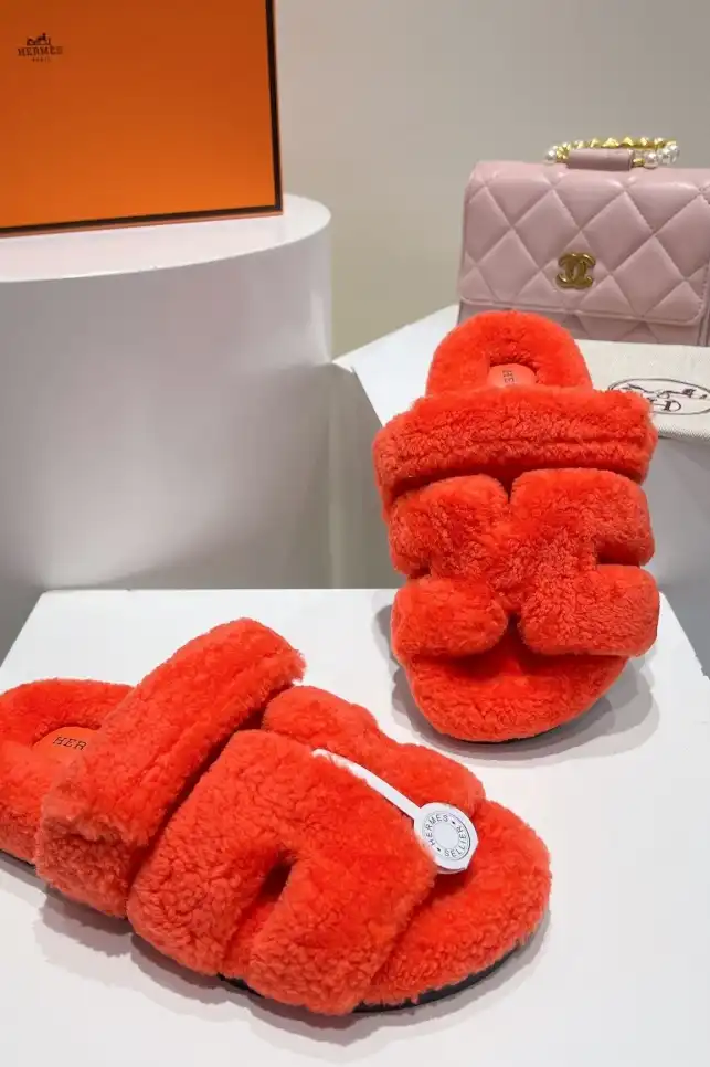 hype Hermes Slippers