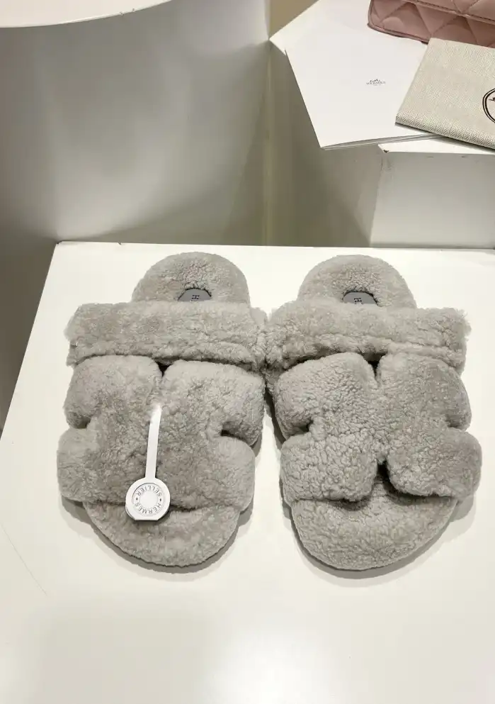 hype Hermes Slippers