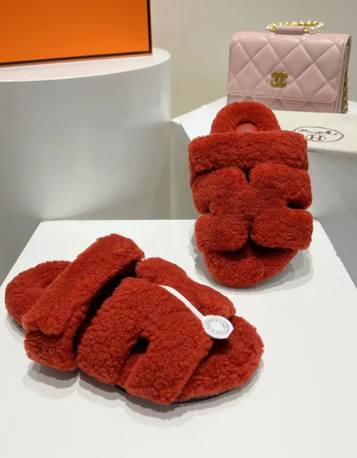 hype Hermes Slippers