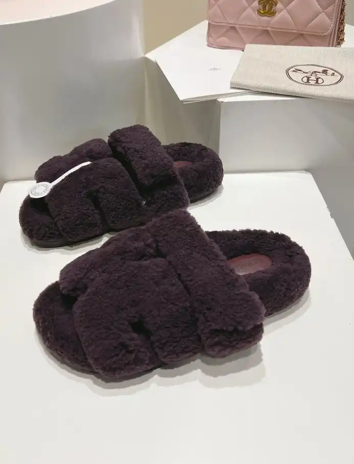 hype Hermes Slippers