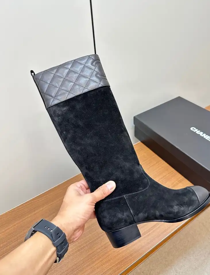 hype Chanel Boots