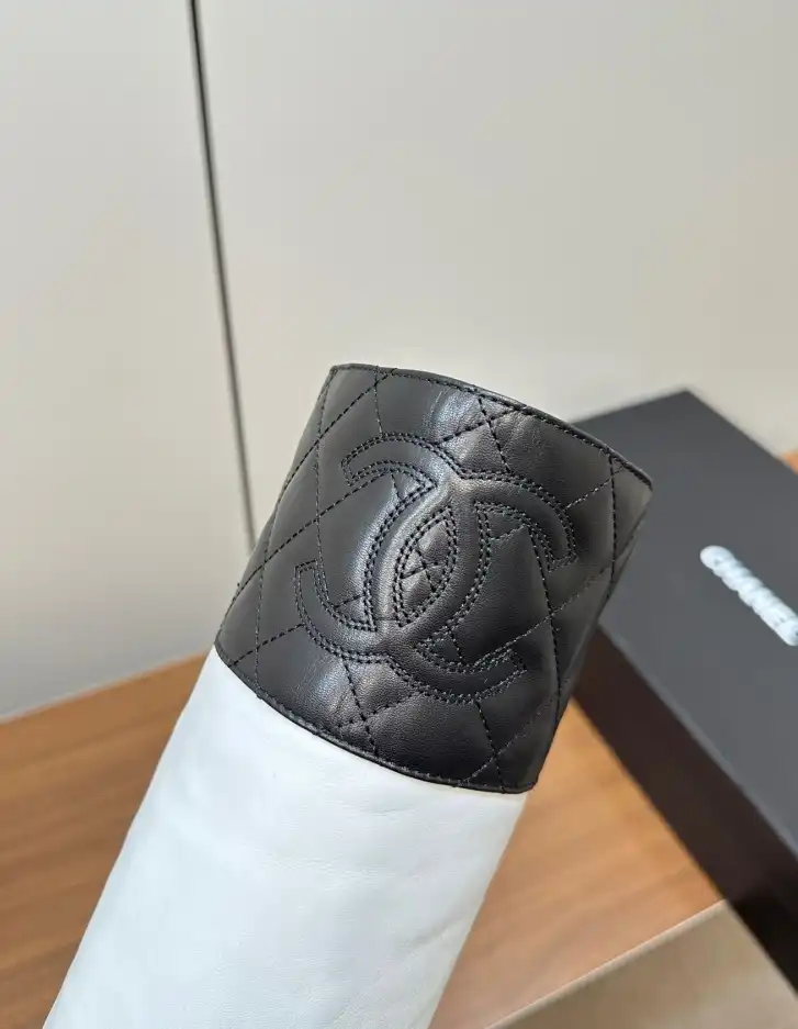 hype Chanel Boots