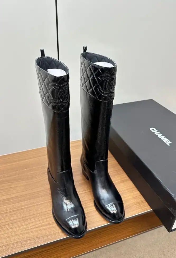 hype Chanel Boots