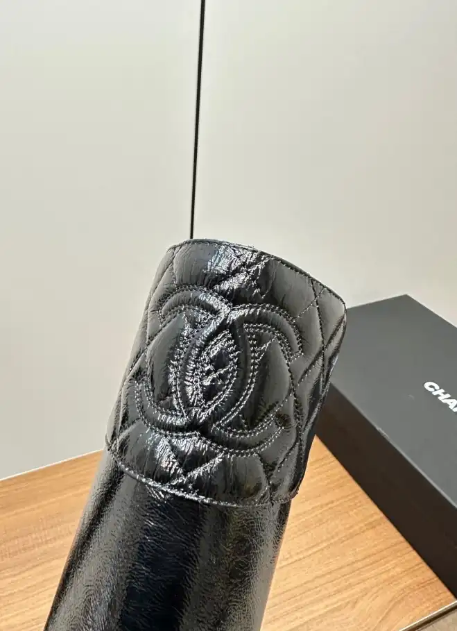 hype Chanel Boots