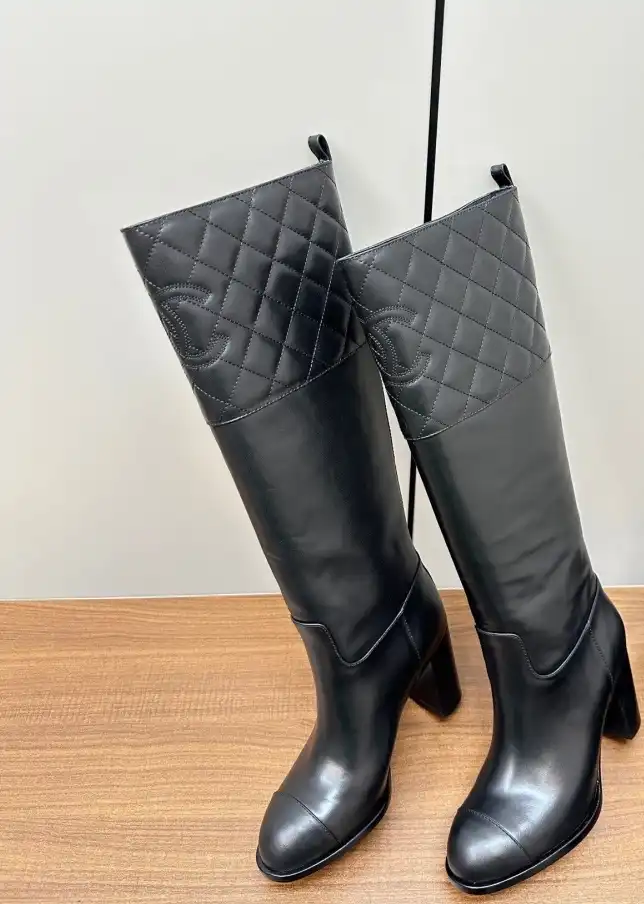 hype Chanel Boots