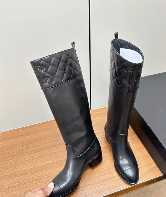 hype Chanel Boots