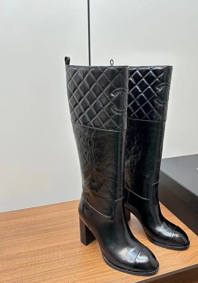 hype Chanel Boots