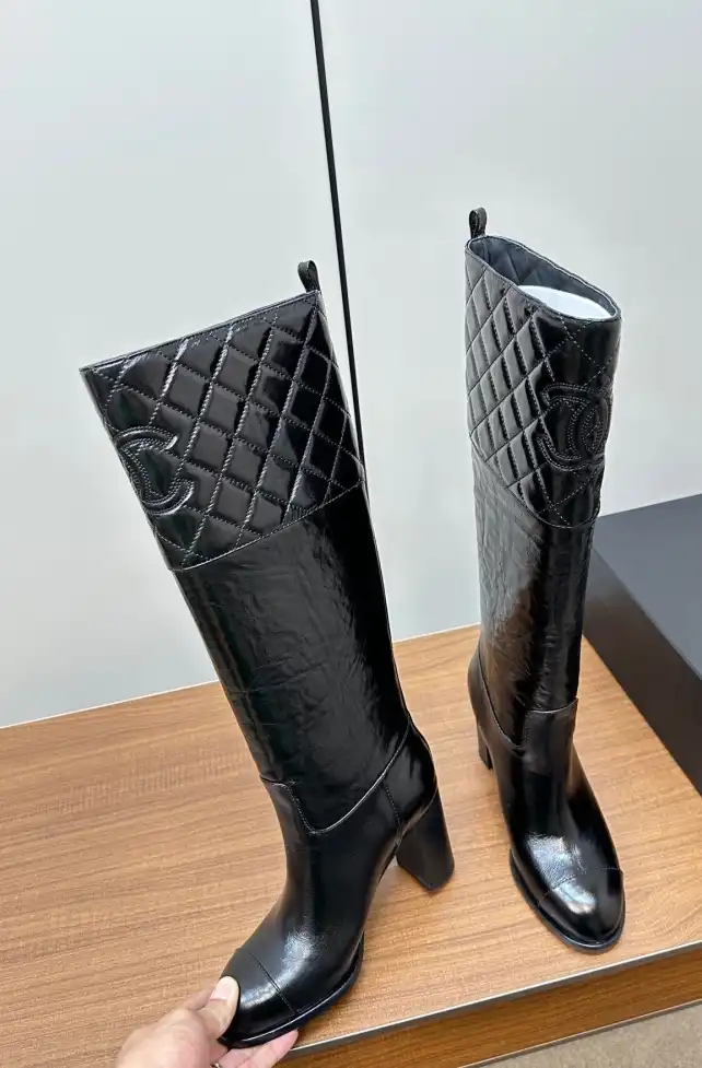 hype Chanel Boots