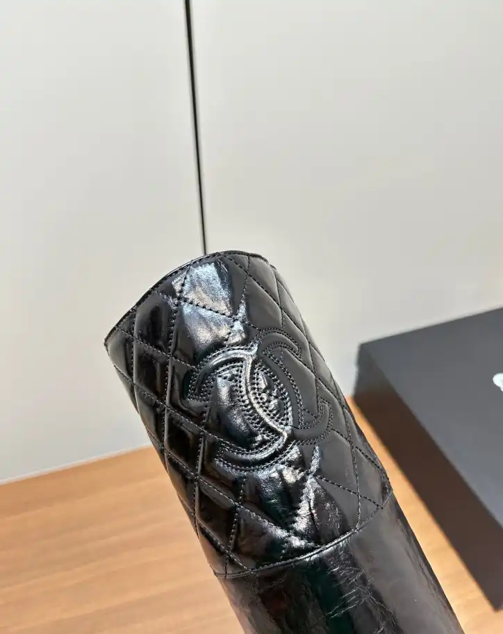 hype Chanel Boots