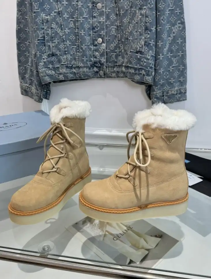 hype Prada Boots