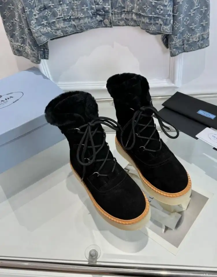 hype Prada Boots