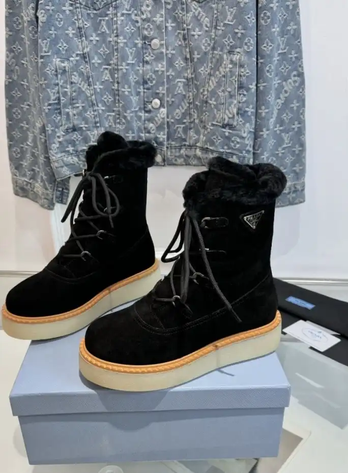 hype Prada Boots