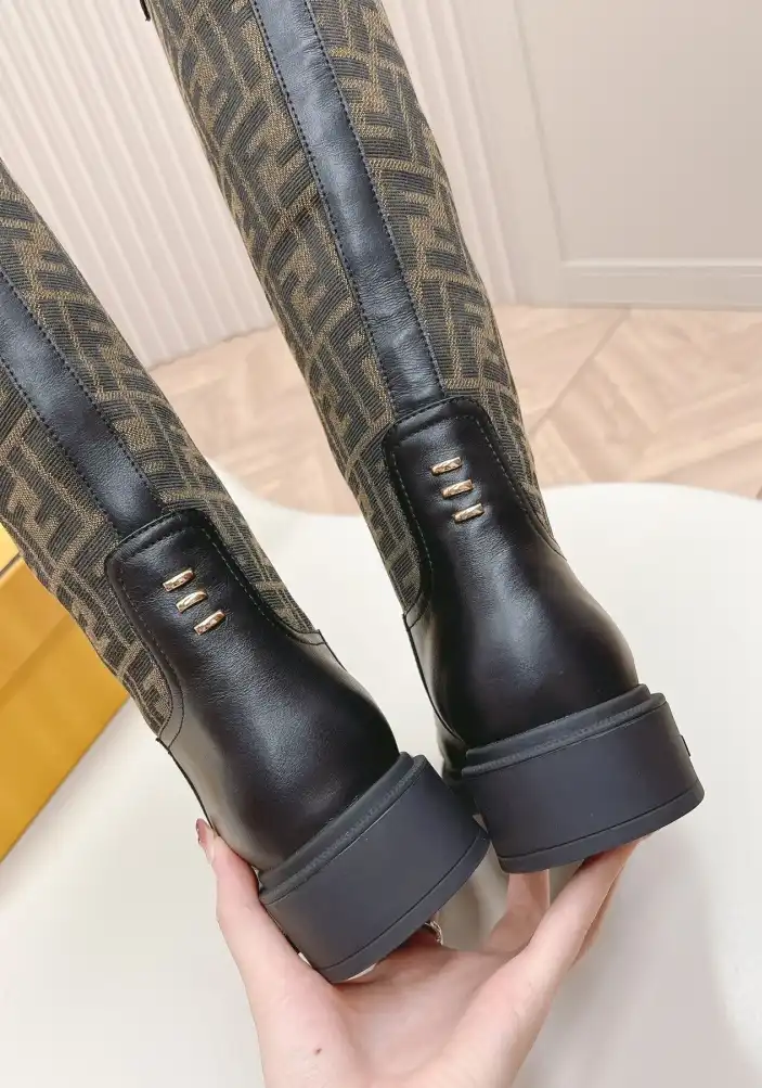 hype Fendi Boots