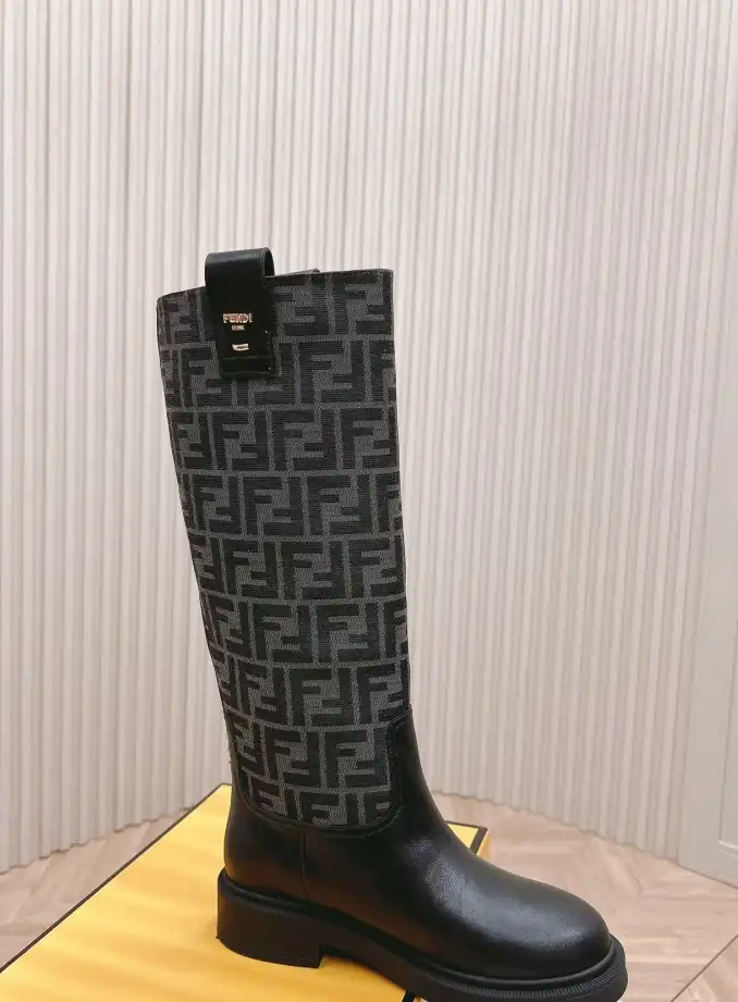 hype Fendi Boots