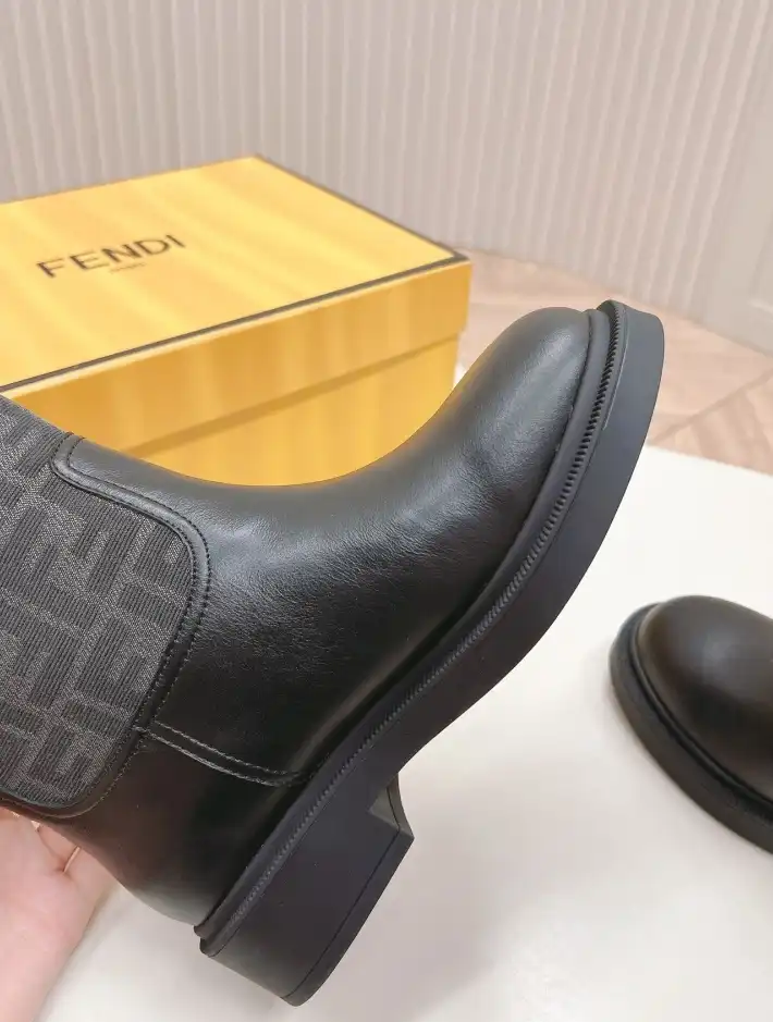 hype Fendi Boots