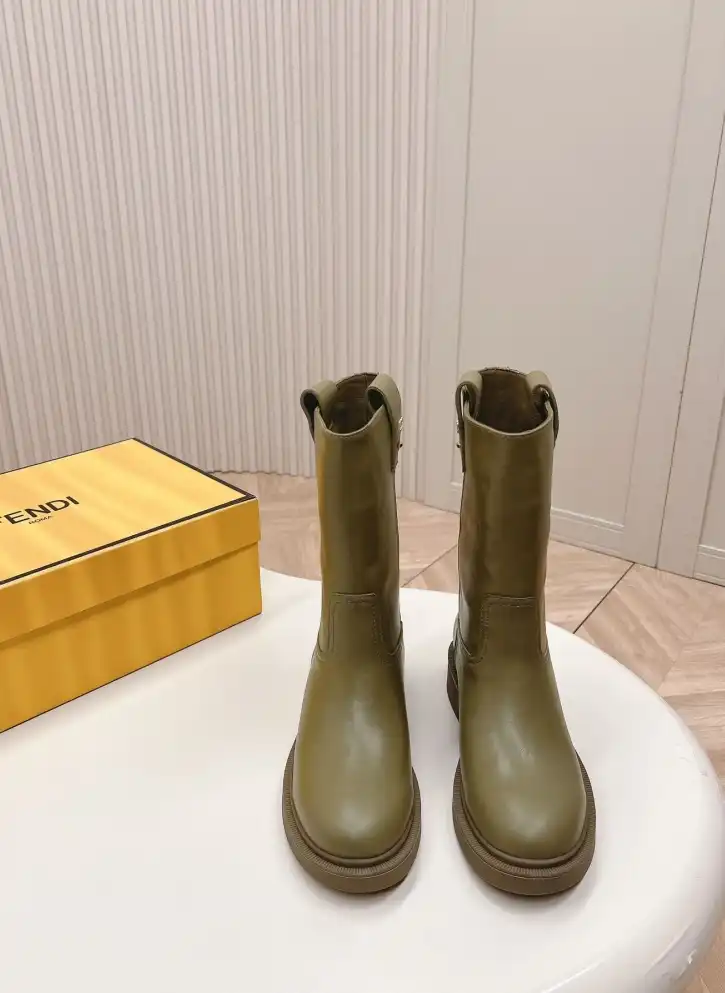 hype Fendi Boots