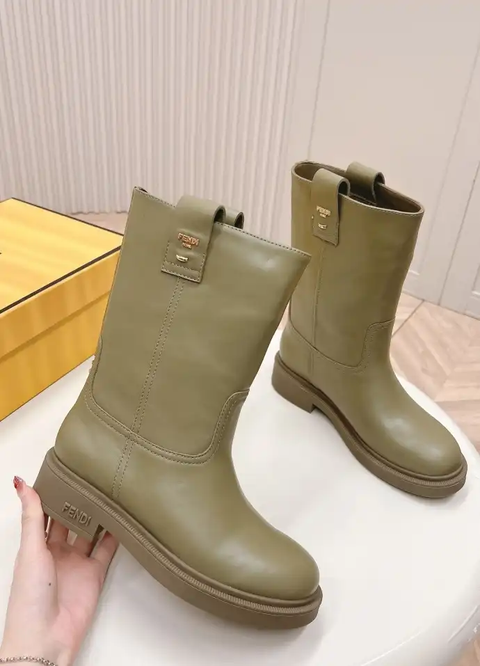 hype Fendi Boots