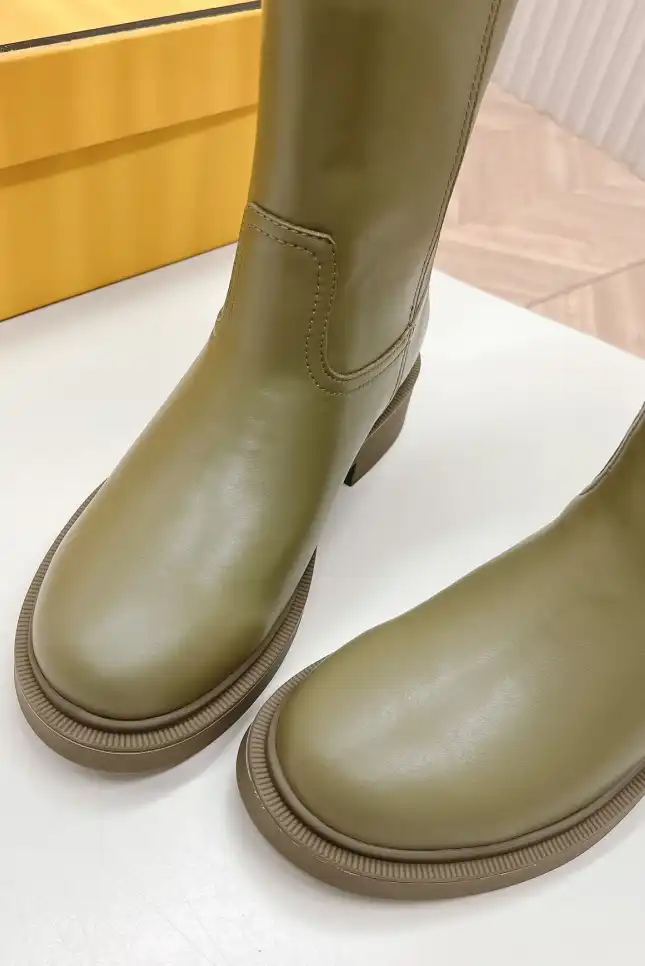 hype Fendi Boots