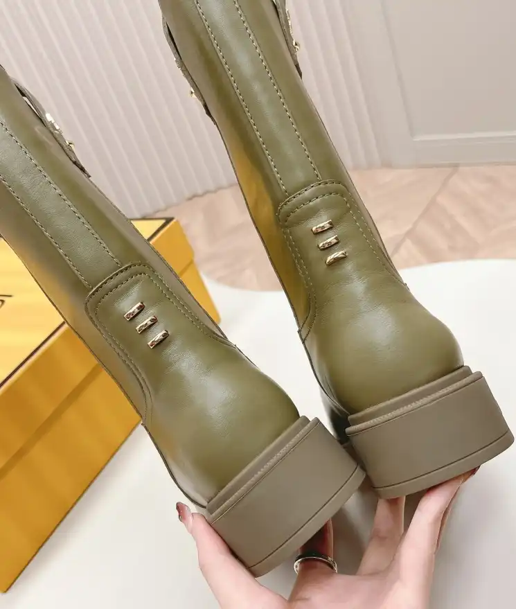 hype Fendi Boots