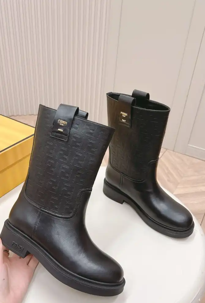 hype Fendi Boots