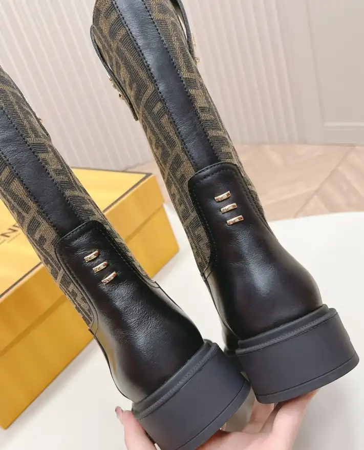 hype Fendi Boots