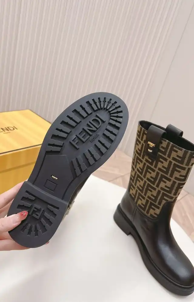 hype Fendi Boots