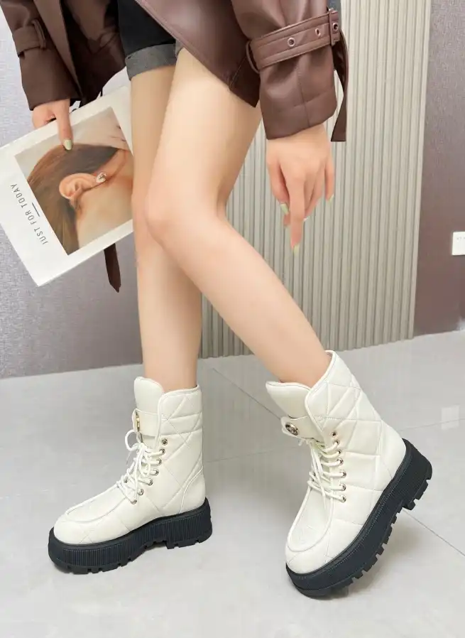 hype Chanel Boots