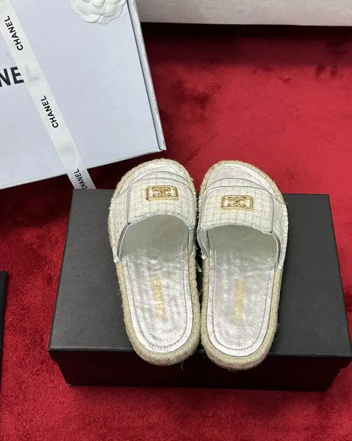 hype Chanel Slippers