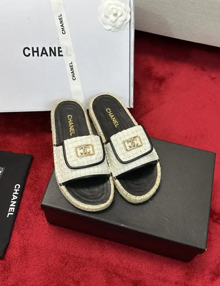 hype Chanel Slippers