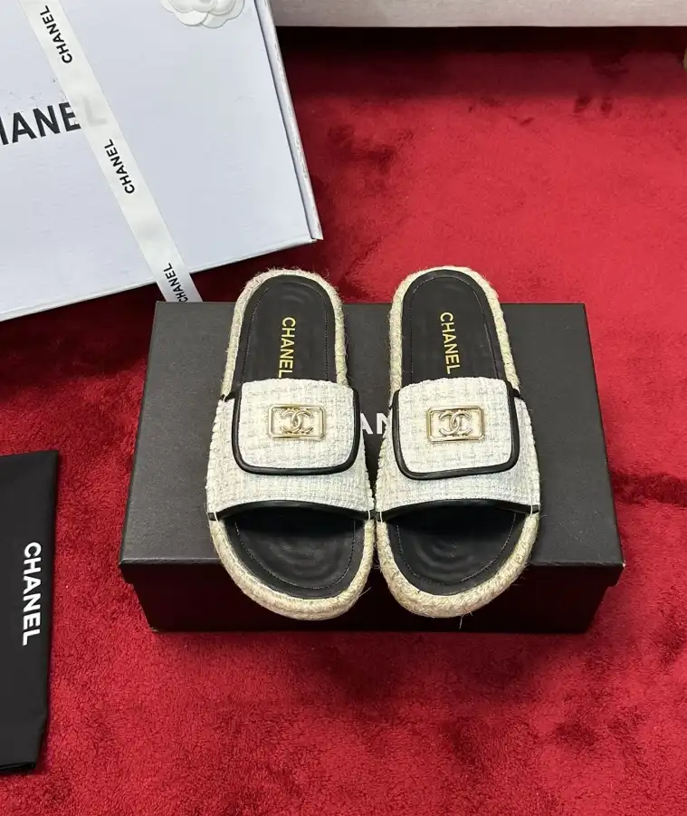 hype Chanel Slippers