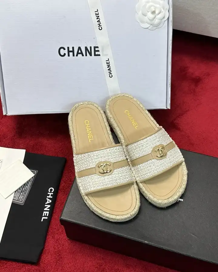 hype Chanel Slippers