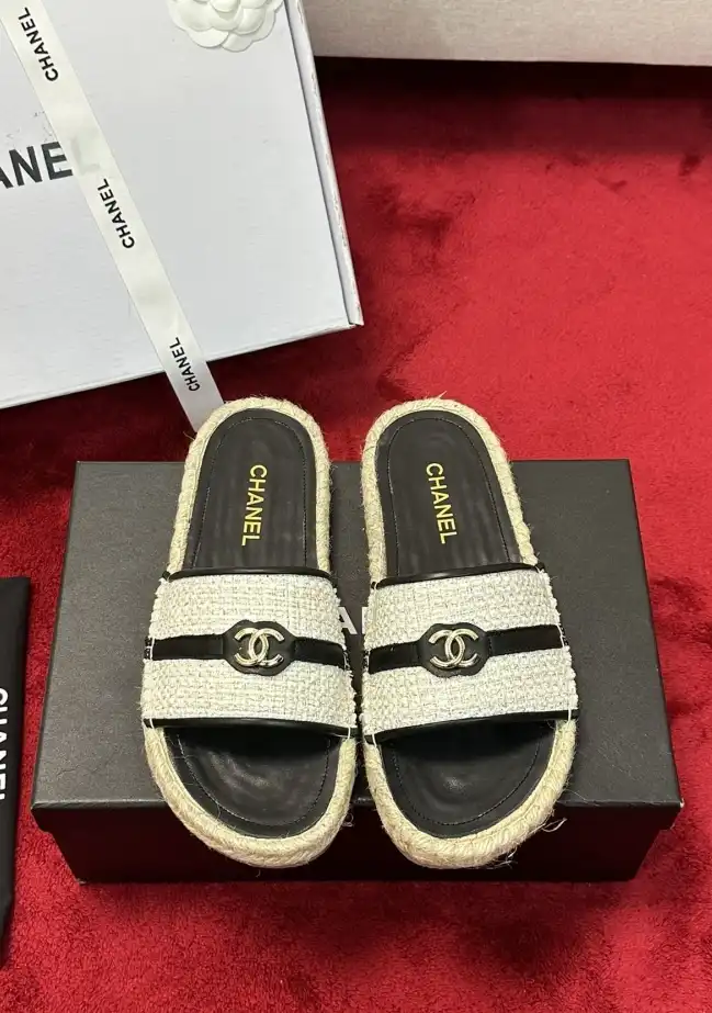 hype Chanel Slippers