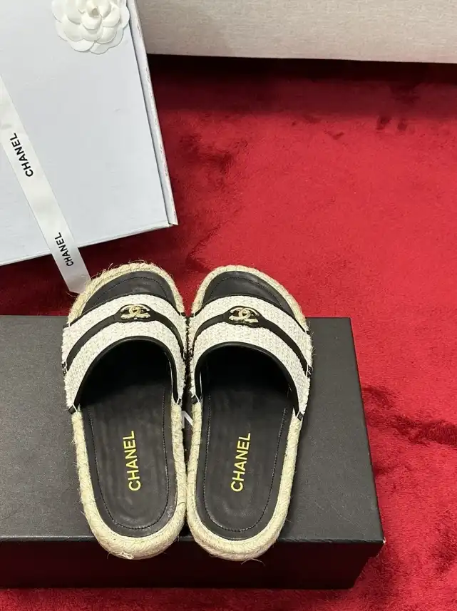 hype Chanel Slippers