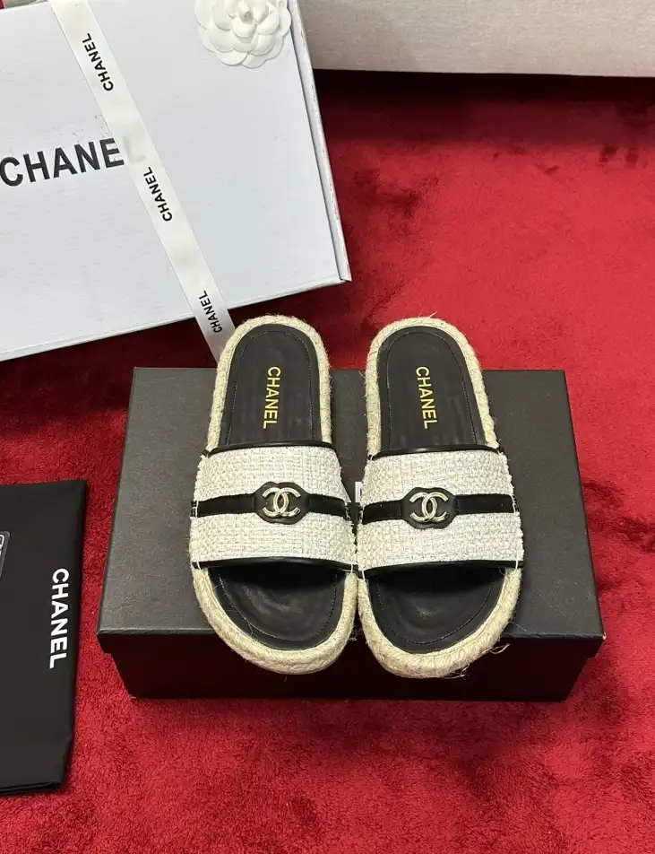 hype Chanel Slippers