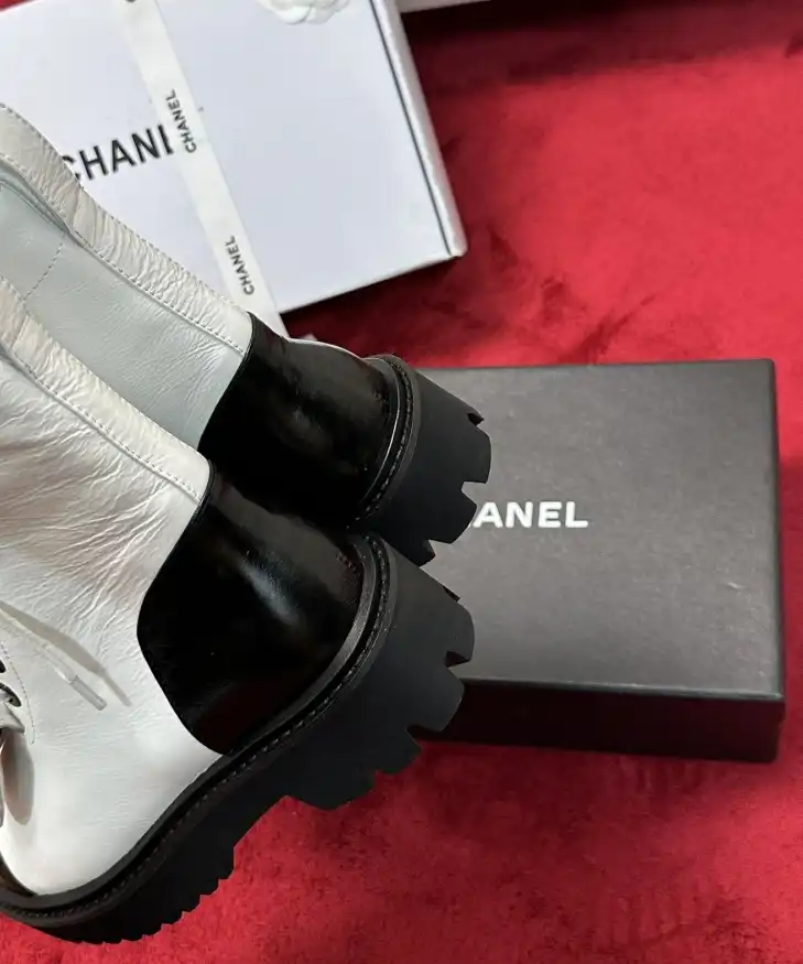 hype Chanel Boots