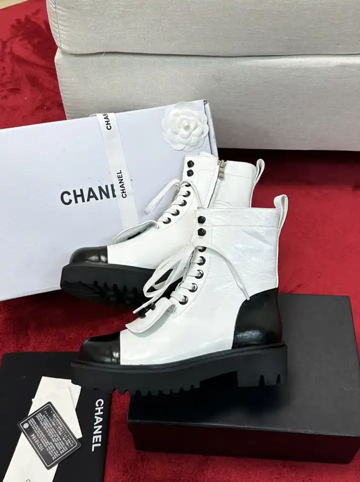 hype Chanel Boots