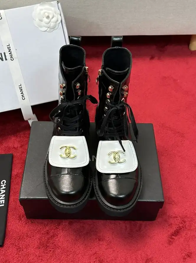 hype Chanel Boots