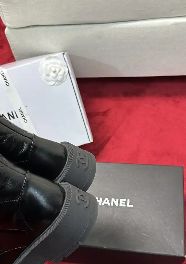 hype Chanel Boots